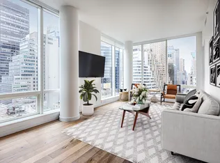325 Lexington Avenue 20B image 1 of 11