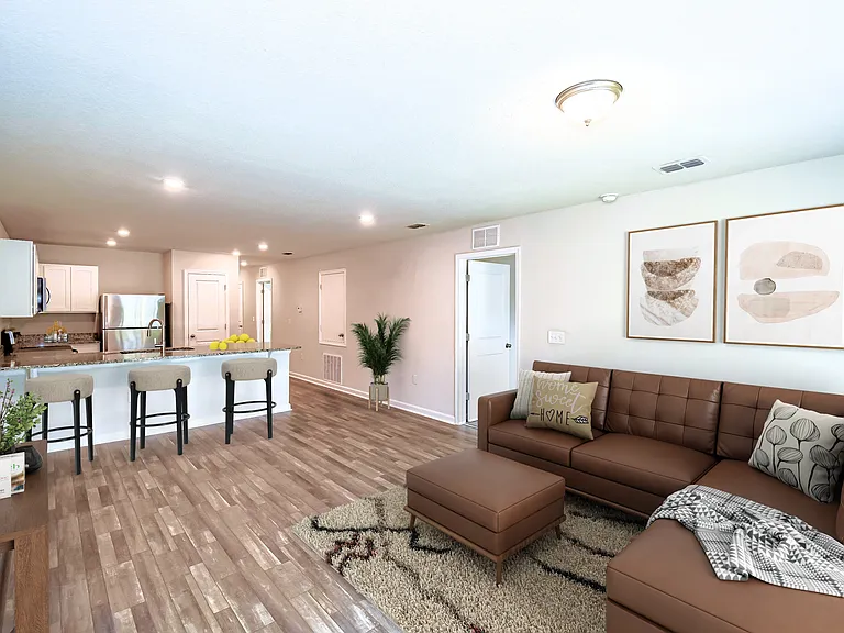 45327 Red Brick Dr — Photo 2