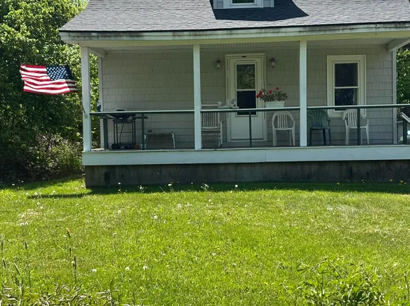 39 Willey District Road, Cherryfield, ME 04622