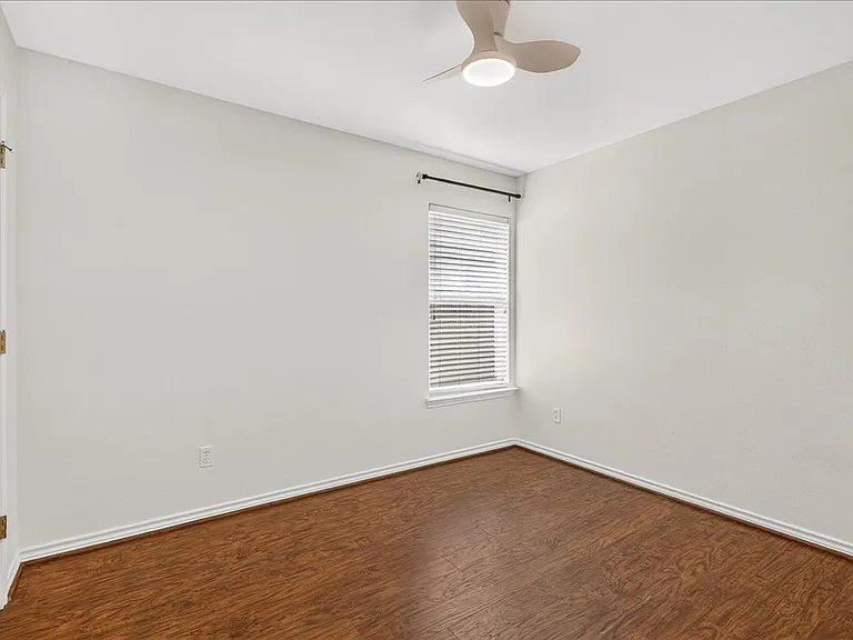 3810 Los Arroyos — Photo 28