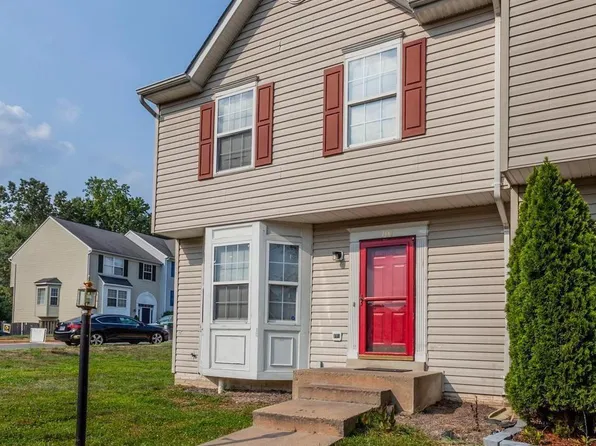 101 Bridgewood Ct, Stafford, VA 22554