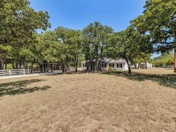 240 County Road 4358, Decatur, TX 76234