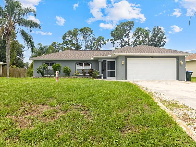 2745 Nellie Ln — Photo 2
