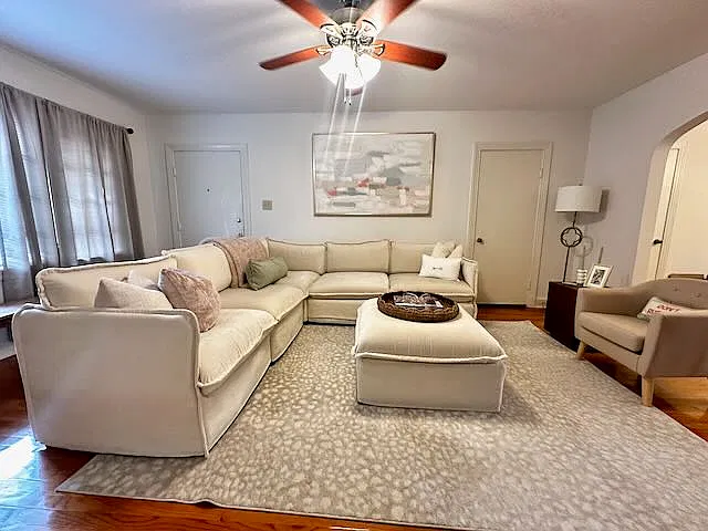 7447 Saint Charles Ave — Photo 3