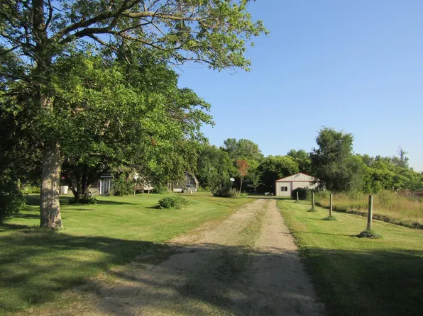 5095 Highway 40 NW, Montevideo, MN 56265
