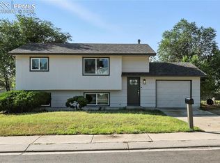 7033 Sequoyah Way, Colorado Springs, CO 80915