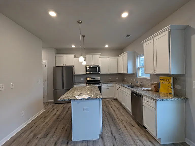241 Clark Lake Ln — Photo 16