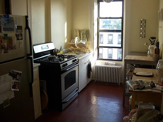 Rented by Aguayo & Huebener Brooklyn | media 2