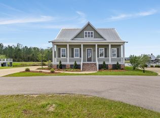 15 Channelside, Lumberton, MS 39455