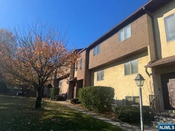 925 Van Houten Ave, Clifton, NJ 07013