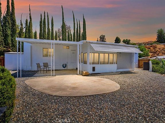 5th image of 22780 Skylink Dr