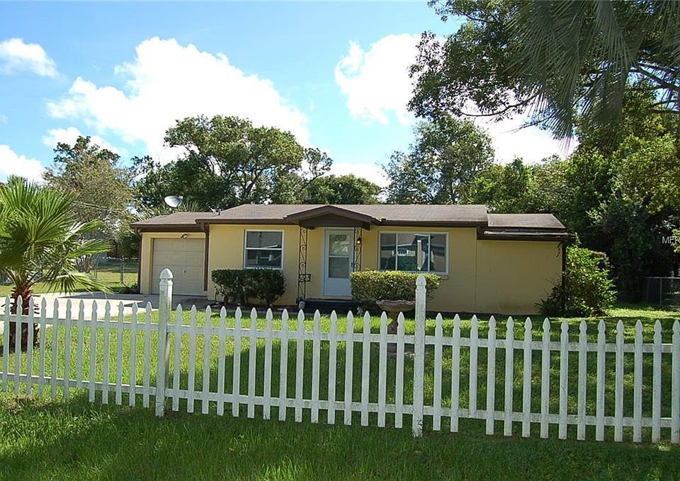 1st image of 213 Agua Vista St