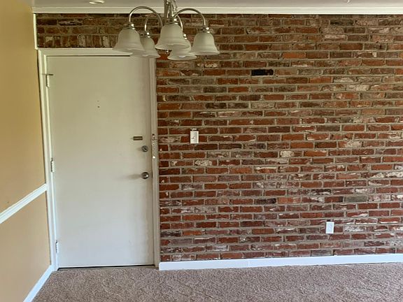 Living Room / Dining Room