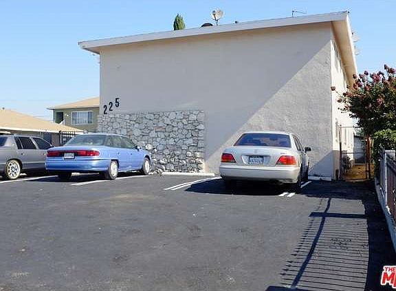 2nd image of 225 W Imperial Hwy