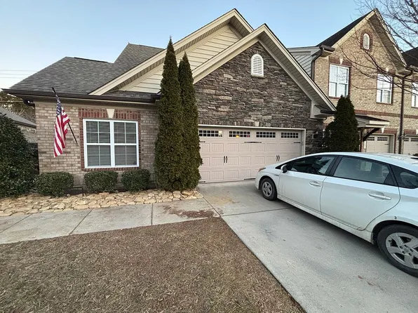 1459 Neville Gardens Ln, Winston Salem, NC 27103