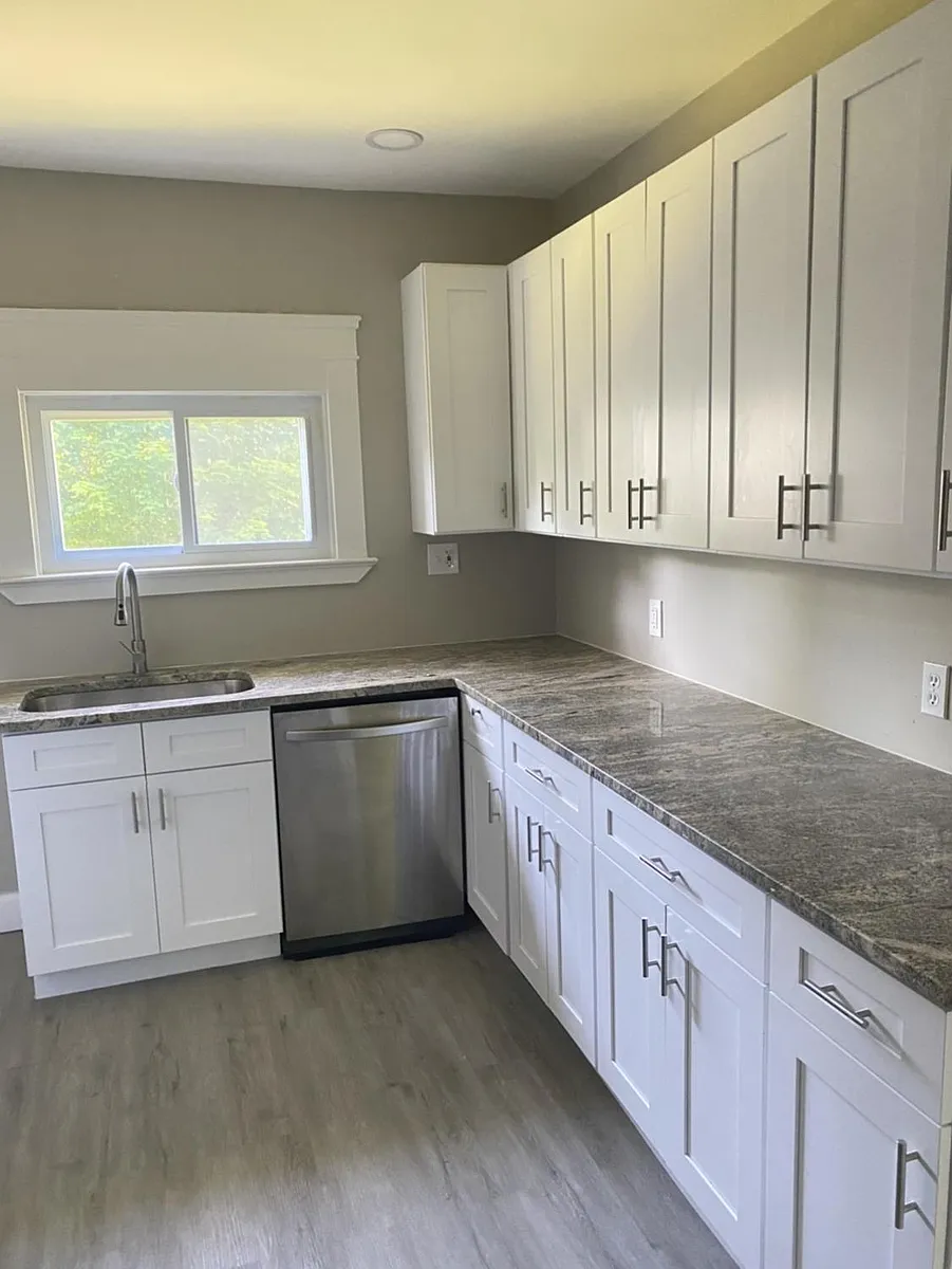 Building Photo - 1677 Colonial Dr
