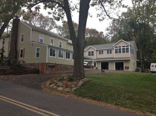 171 Old Limekiln Rd, Chalfont, PA 18914