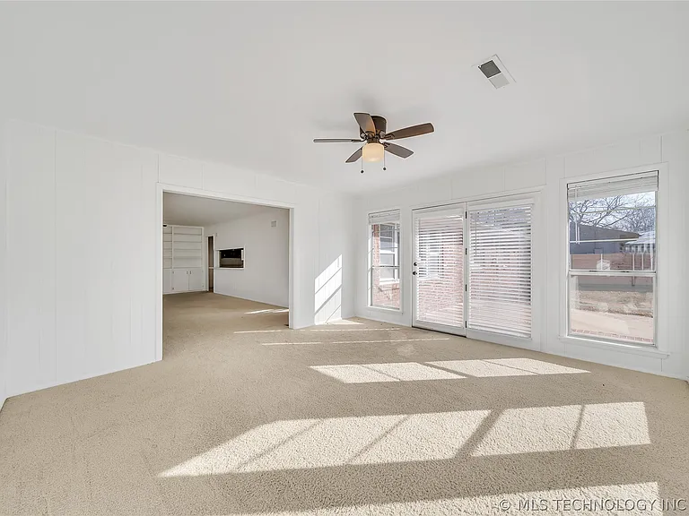 3844 E 56th Pl — Photo 12