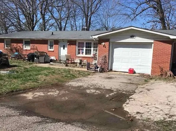665 New St, Radcliff, KY 40160