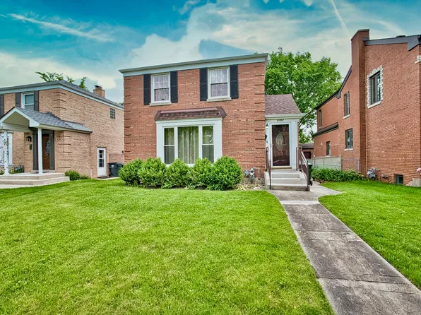 6707 N Saint Louis Ave, Lincolnwood, IL 60712