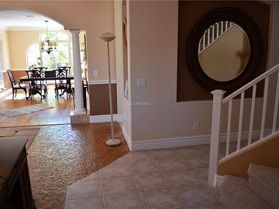 3rd image of 60 Bridal Falls Ct