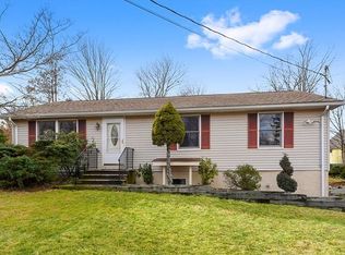 1883 Maple Hill St, Yorktown Heights, NY 10598