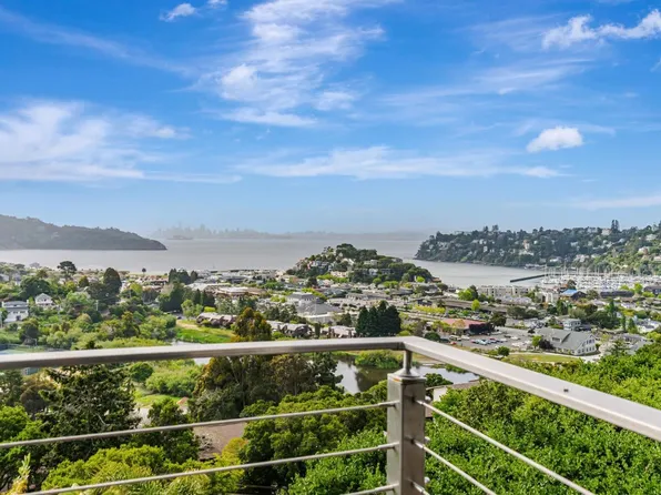 5 Corinthian Court #11, Tiburon, CA 94920