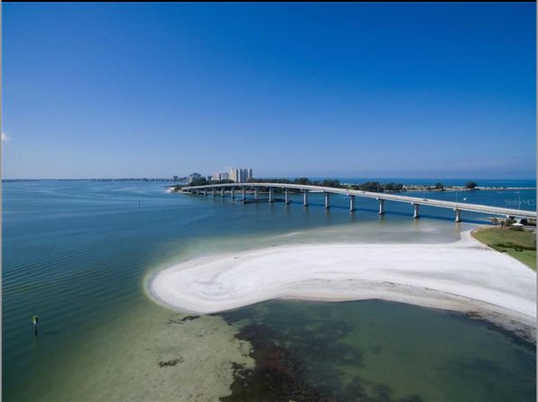 868 Bayway Blvd APT 208