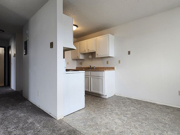 5th image of 2414 3rd Ave N #11358496