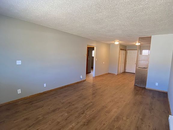3rd image of 1007 S 41st Ave APT 3