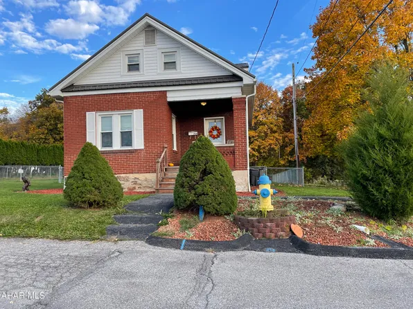 731 George Ave, Altoona, PA 16602