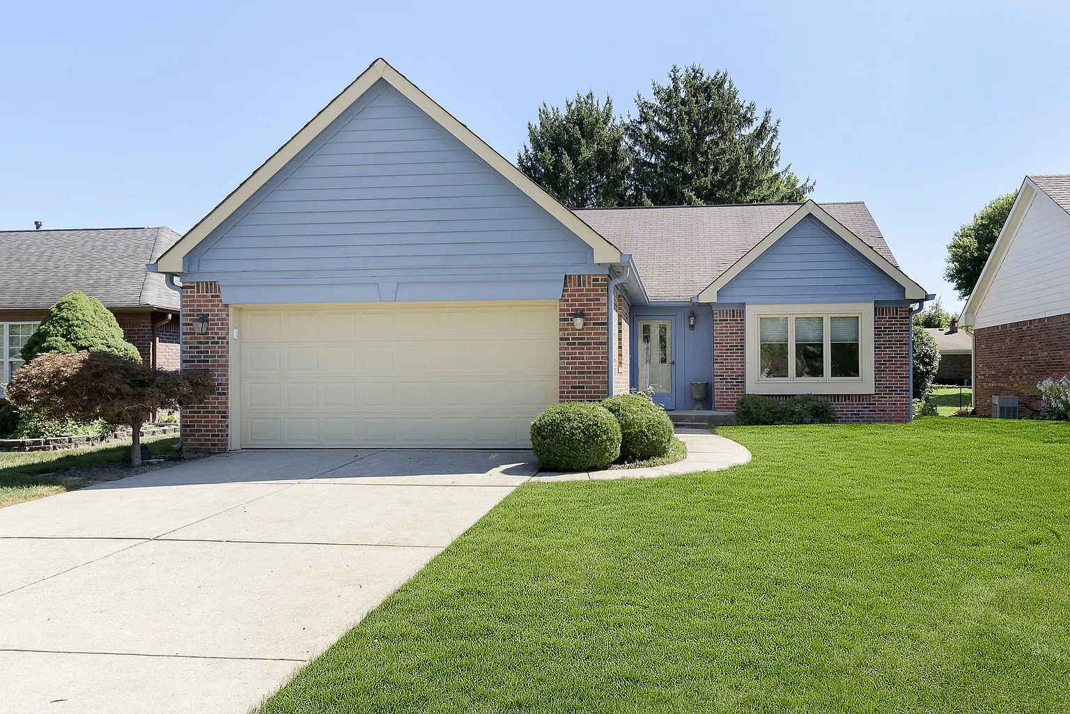 6927 Arjay Dr photo 1