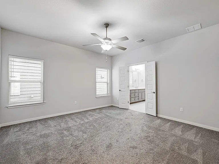 8816 Mina Dr — Photo 8