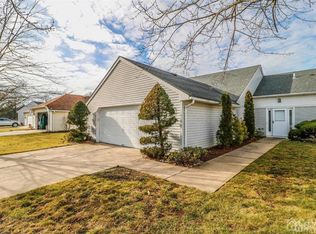 664 Azalea Plz #A, Monroe Township, NJ 08831