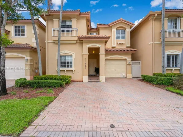 11451 NW 68th Ter, Doral, FL 33178