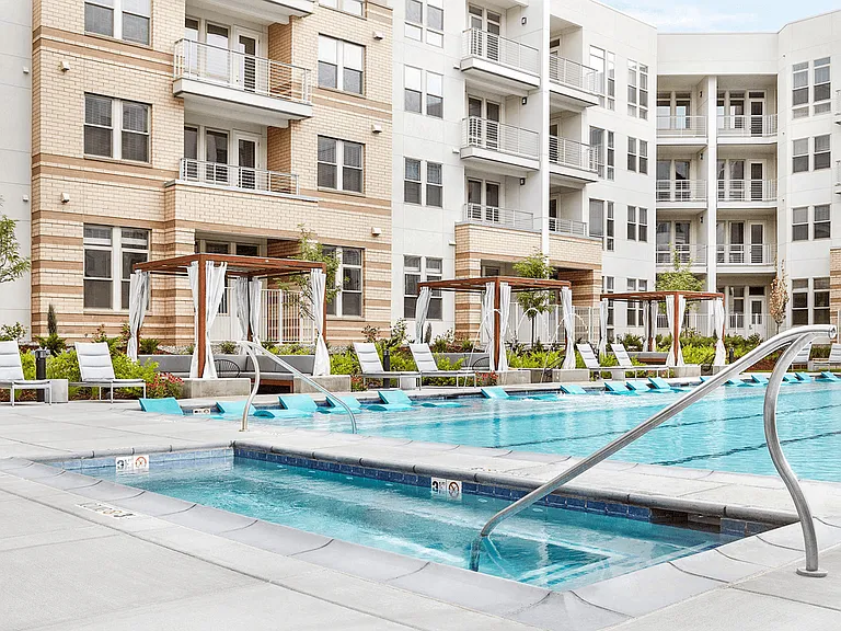 7575 Town Center — Photo 46