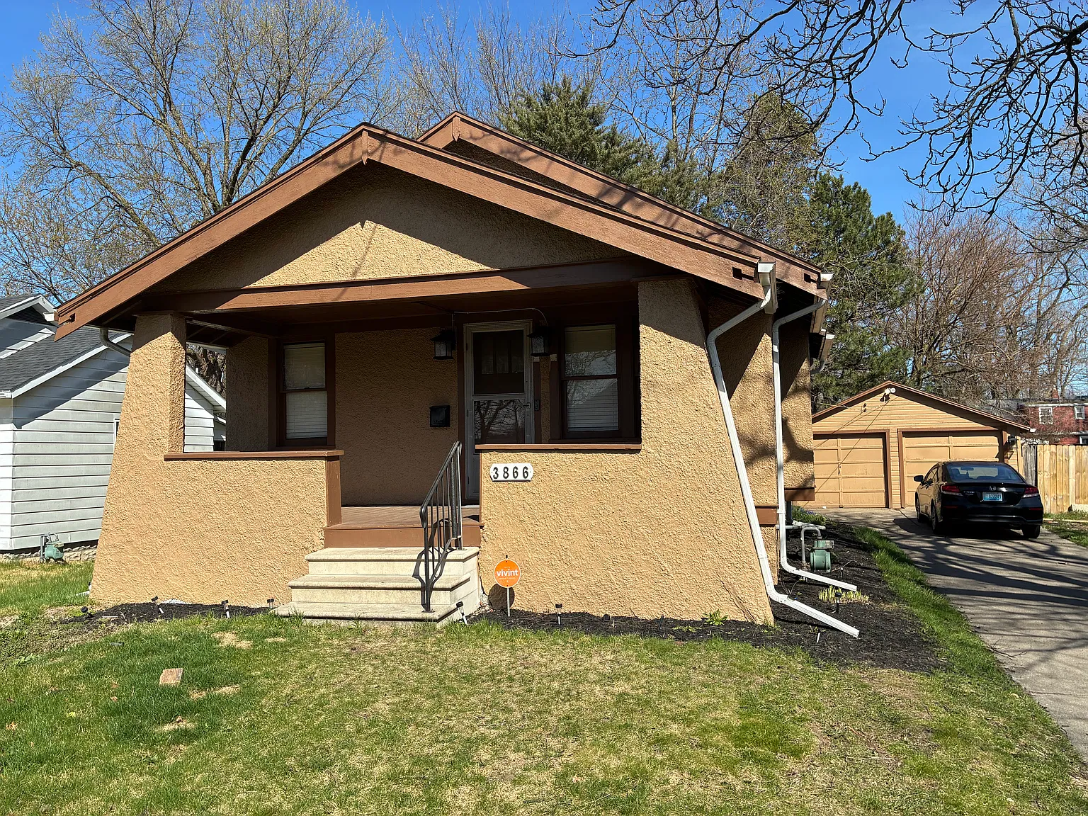 2 bed, 747 sqft, $1,100 — Photo 1