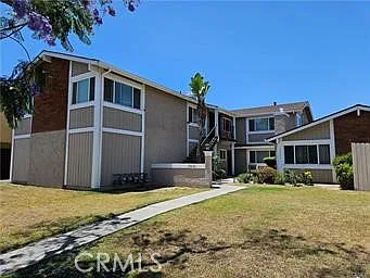 12621 Adelle St — Photo 2