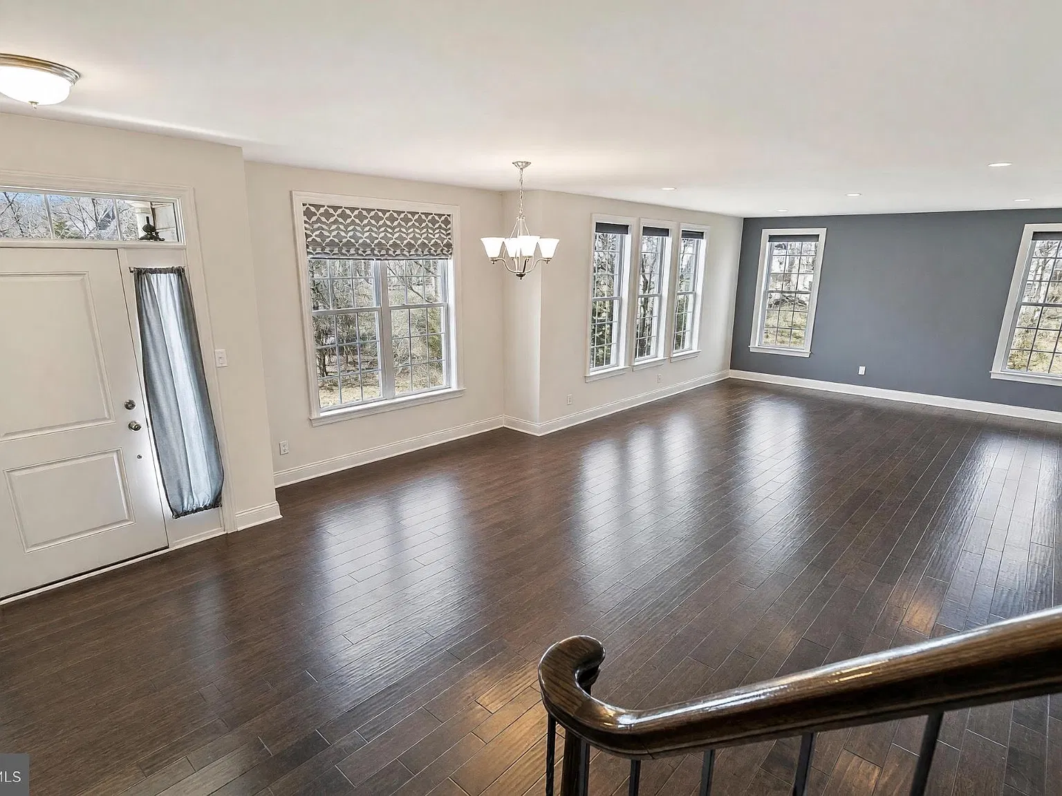 4 bed, 4.5 bath, 3947 sqft, $3,975 — Photo 3