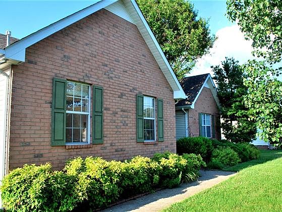 1st image of 2420 Ramblewood Dr