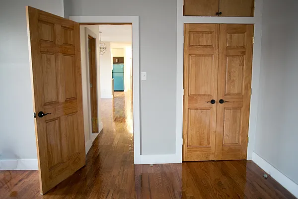 Rented by The Syper Group | media 13