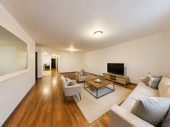 371 Kosciusko Street image 1 of 6