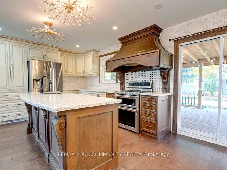 372 Dixon Blvd — Photo 5