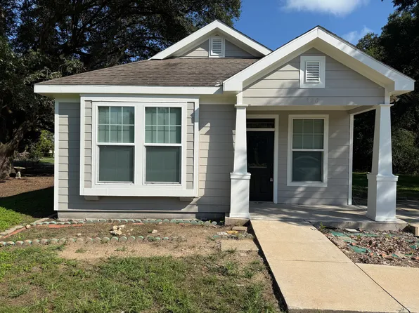 320 W Railroad Ave, China, TX 77613