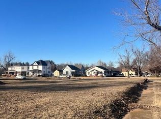 1501 W Noble Ave LOT 1-5, Guthrie, OK 73044