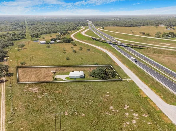 240 E Frontage Rd, Victoria, TX 77905