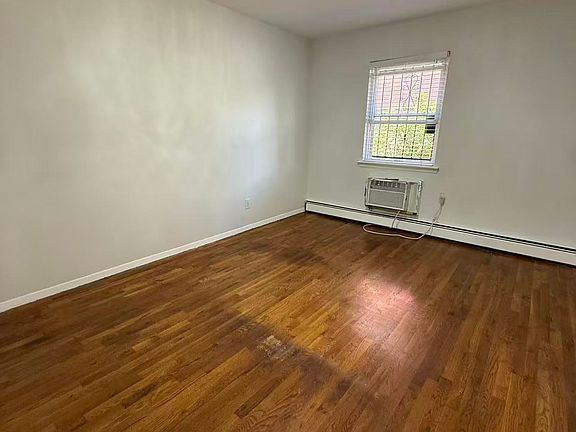 3rd image of 128 Bay 43rd St #1F