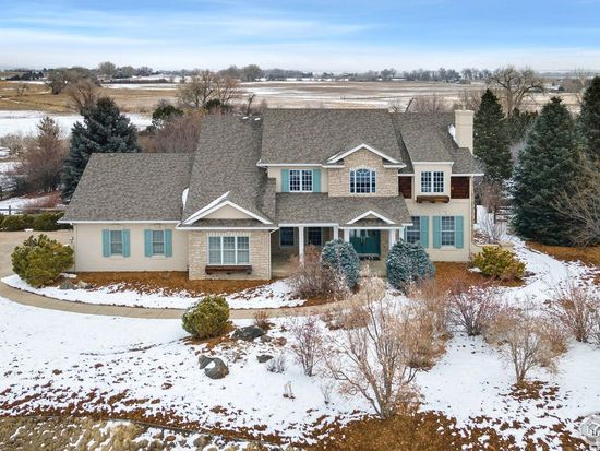 8916 Prairie Knoll Dr, Longmont, CO 80503