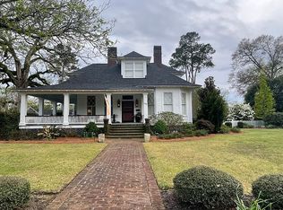 104 E Oakenwald Ave, Marion, SC 29571