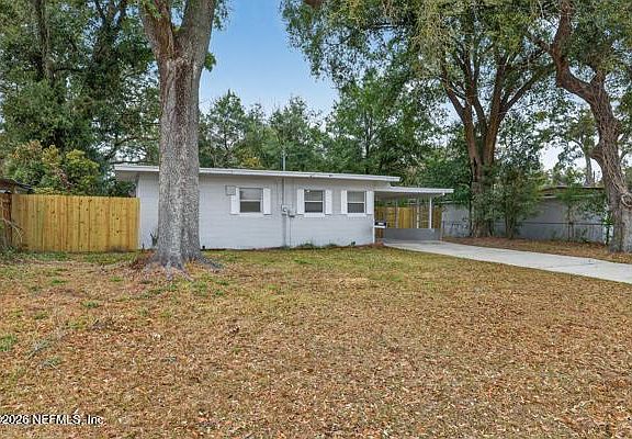 2nd image of 7143 KING ARTHUR Road N